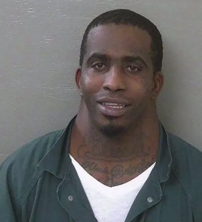 The Mugshot That Made the Internet Stop and Stare